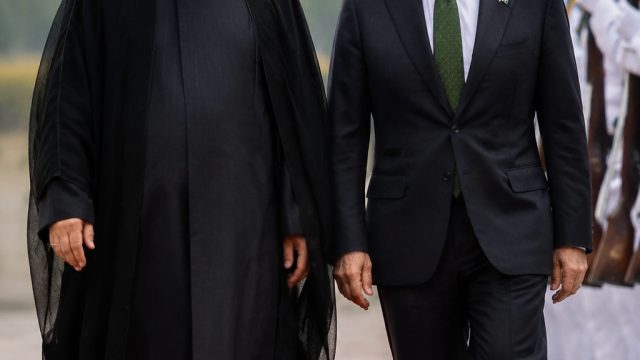 Iran's President Visits Pakistan Amidst U.S.-Iran Peace Talks