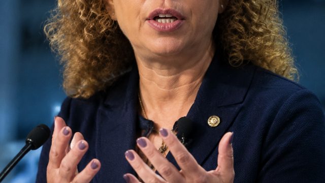 Former DNC Chair Urges Caution Among Democratic Candidates in Primaries
